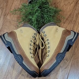 Roper Leather Lace-Up Boots 6.5